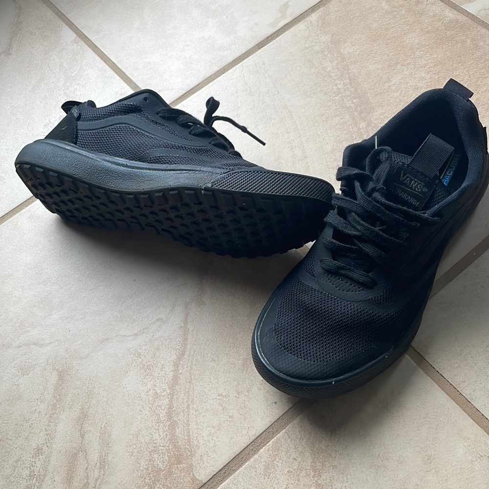 Vans black shoes